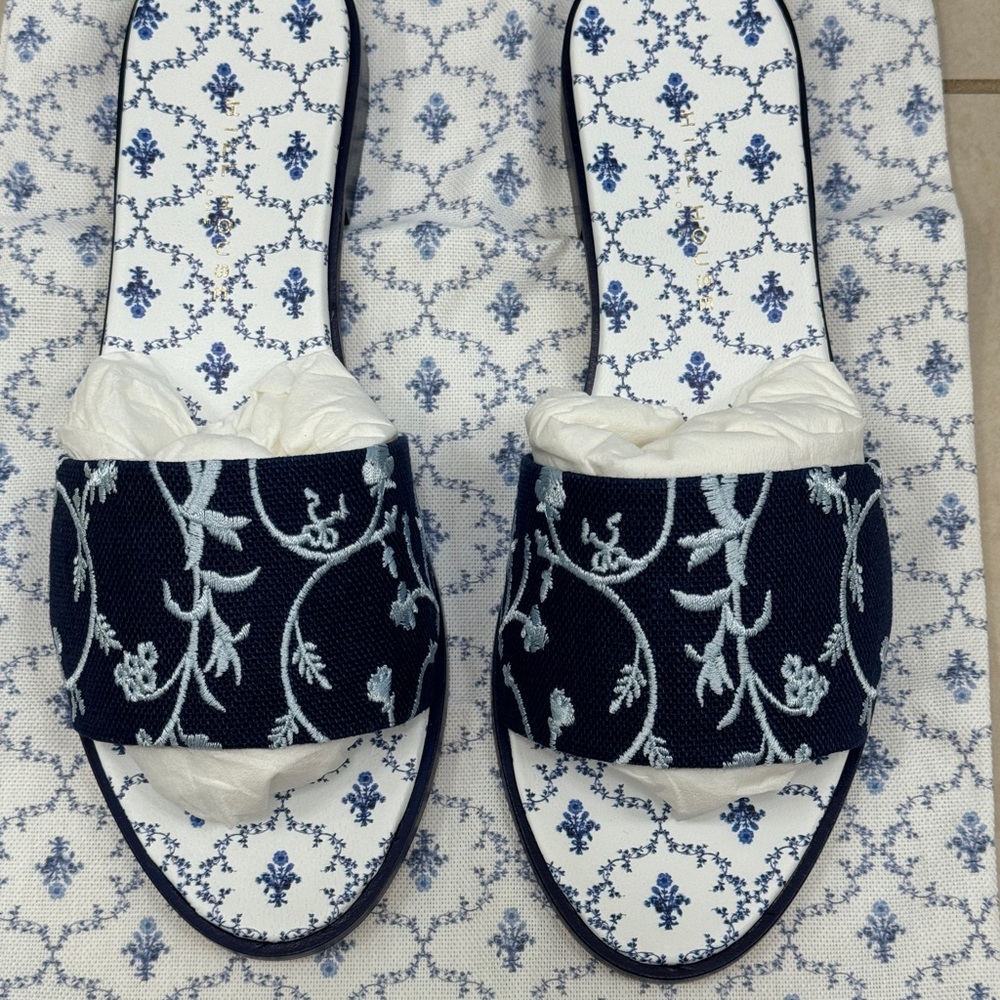 Hill house Home Navy and White Embroidered Women's Slides